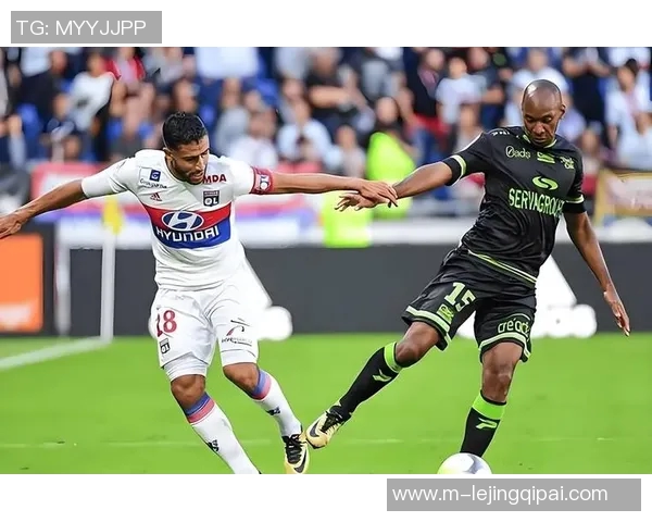 雷恩与亚眠激战法国杯争夺战双方全力以赴力争晋级荣耀之路